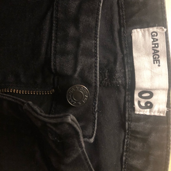 black knee ripped high rise jeans - Picture 4 of 4